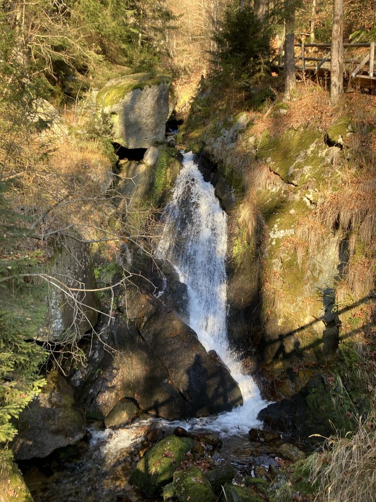 tosendes Wasser, Ysperklamm